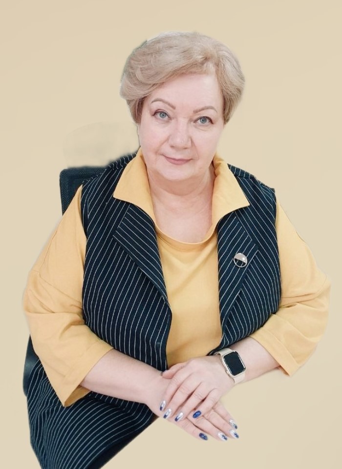 Хвостикова Анна Юрьевна.